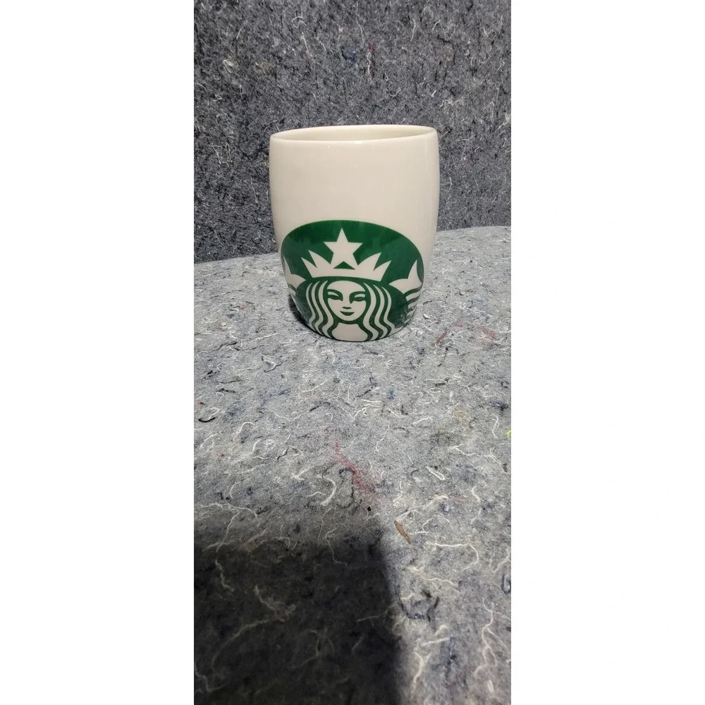 Vintage 2010 Starbucks Barrel‎ Sahpe Logo Ceramic coffee Mug Mermaid 14oz